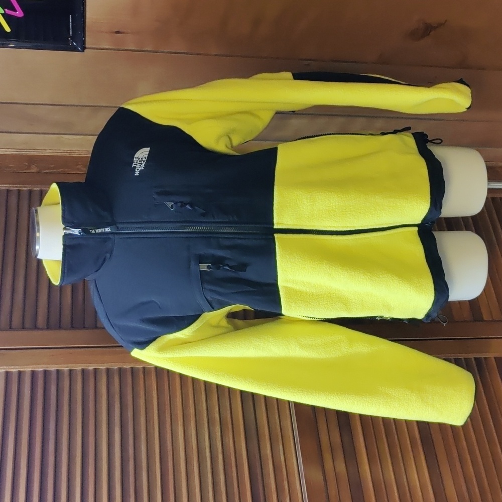 The North Face '95 Retro Denali Jacket XL Yellow Men's Overcoat New